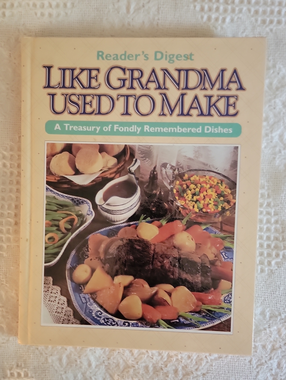 Reader's Digest Like Grandma Used to Make Cookbook — Cream Cover